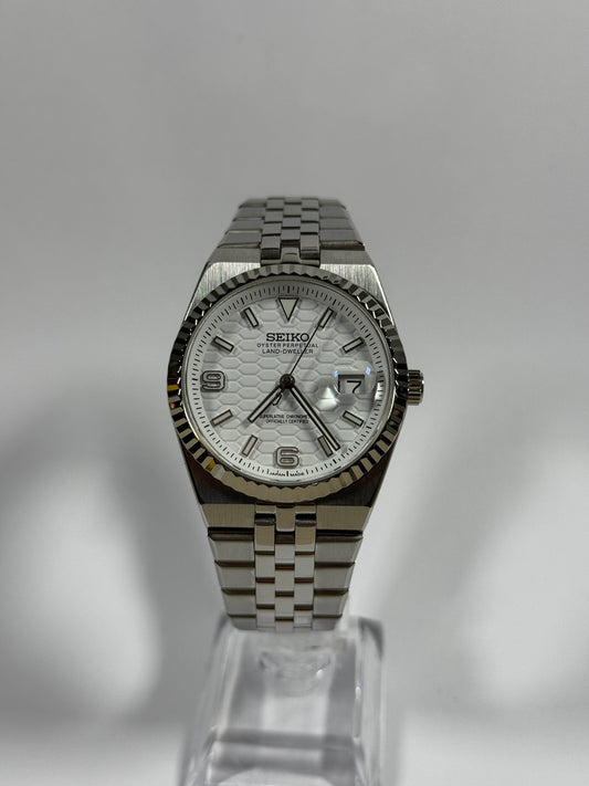 Seikandweller – White Dial, Silver Case 39.5 mm