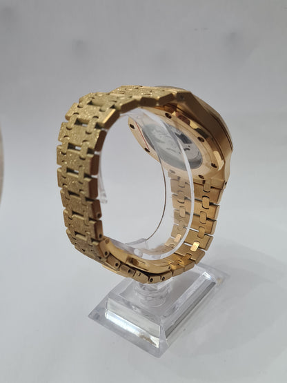 SeikOak – Frosted Gold Black Dial, 42 mm