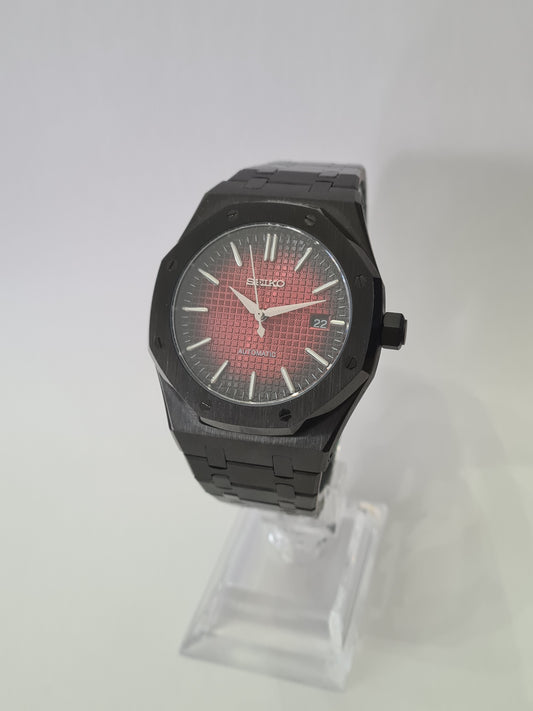 SeikOak – Red & Black Dial, Black Case 42 mm