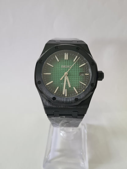 SeikOak – Green & Black Dial, Black Case 42 mm