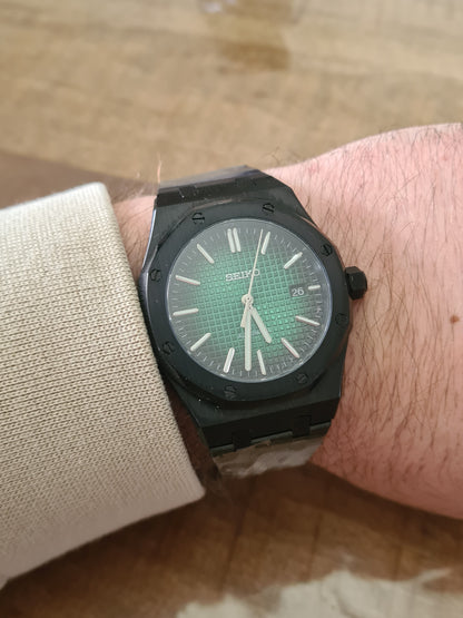 SeikOak – Green & Black Dial, Black Case 42 mm