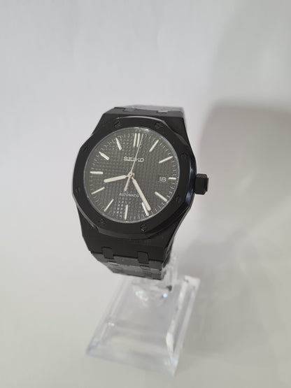 SeikOak – Black Dial, Black Case 42 mm