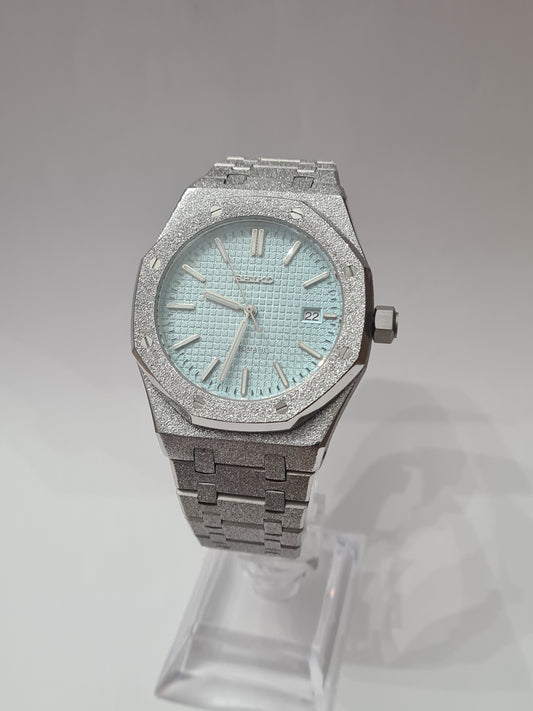 SeikOak – Light Blue Dial, Frosted Silver Case 42 mm