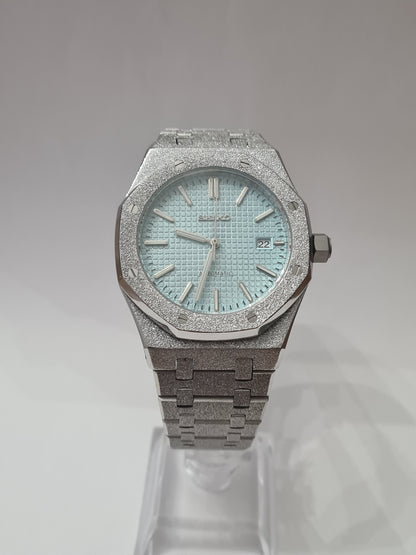 SeikOak – Light Blue Dial, Frosted Silver Case 42 mm