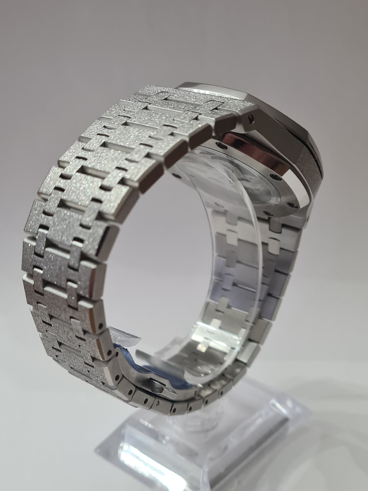 SeikOak – Light Blue Dial, Frosted Silver Case 42 mm