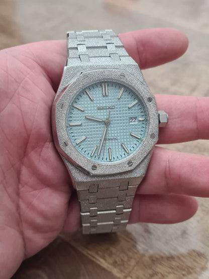 SeikOak – Light Blue Dial, Frosted Silver Case 42 mm