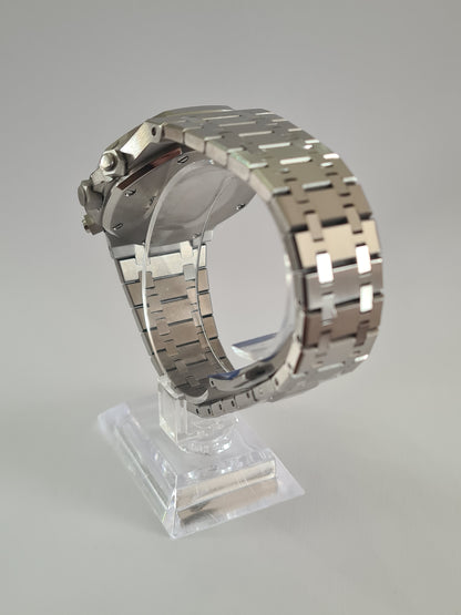 SeikOak – Black Dial, Silver Case 42 mm