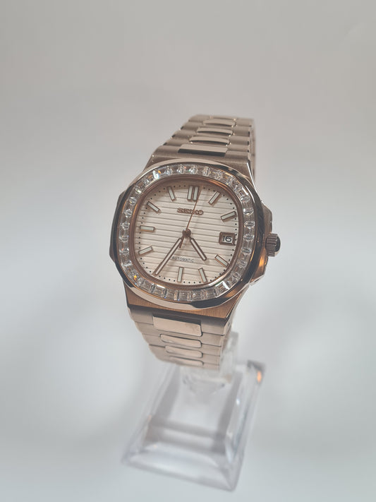 Seikautilus – White Dial, Rose Gold Case Diamond Insert 39 mm