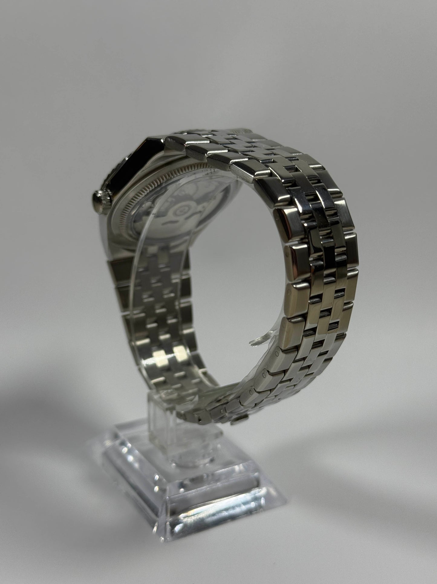 Seikandweller – White Dial, Silver Case 39.5 mm