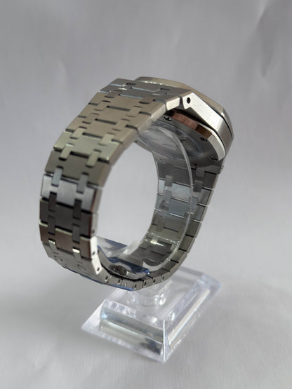 SeikOak – White Gemstone 42 mm